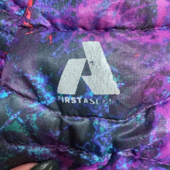 Eddie Bauer First Ascent Lightweight Goose Down Jacket - Size Medium - Picture 8 of 13